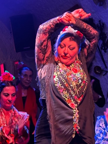 Flamenco show at Cuevas Los Tarantos (19:00)