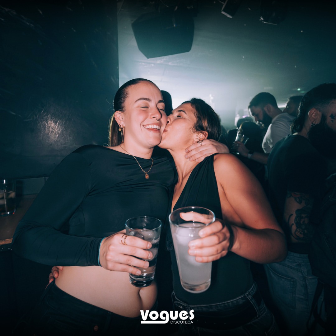 Vogues club nights (Thu–Sat)