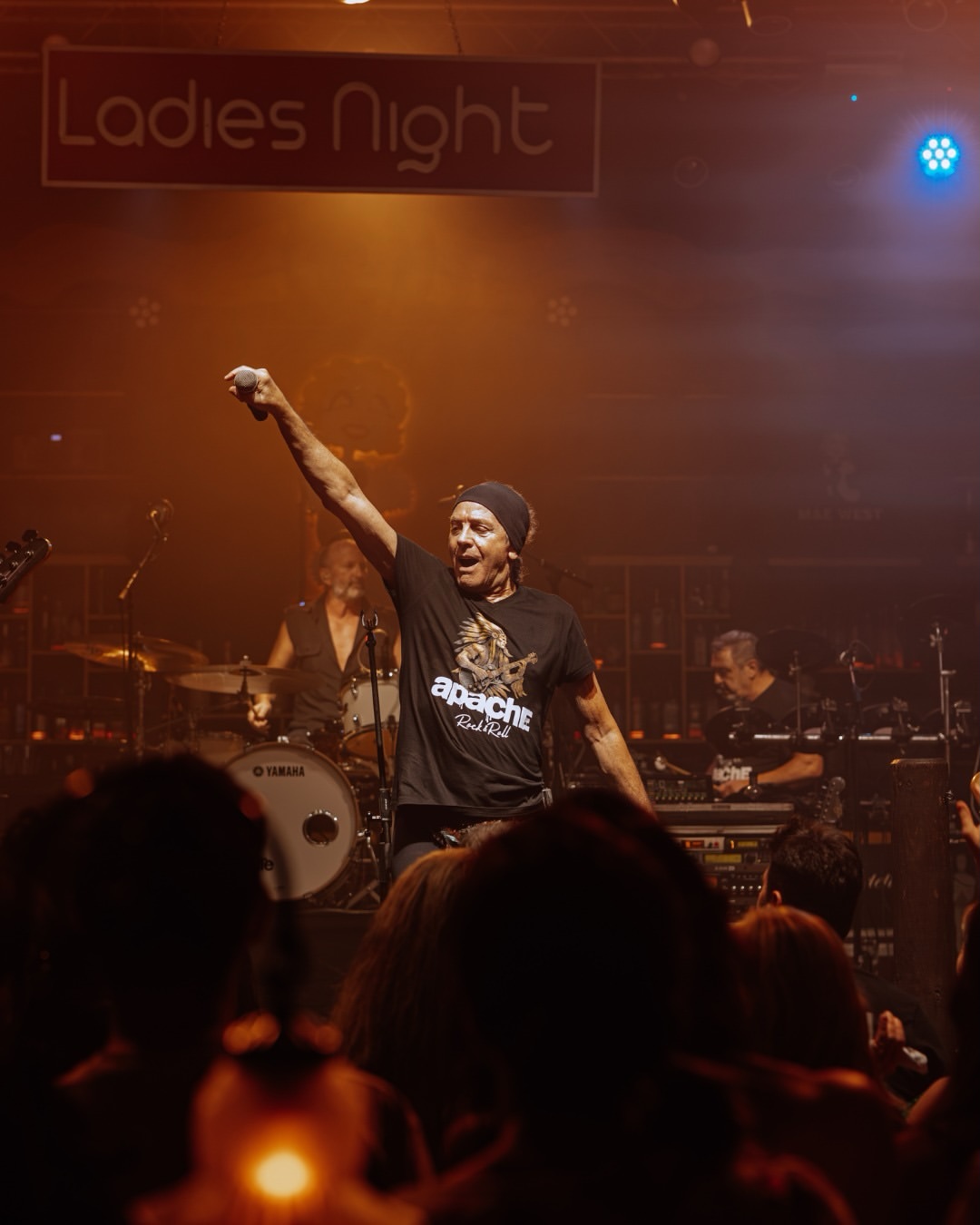 Tarde On — @grupoapache_rock (en directo)