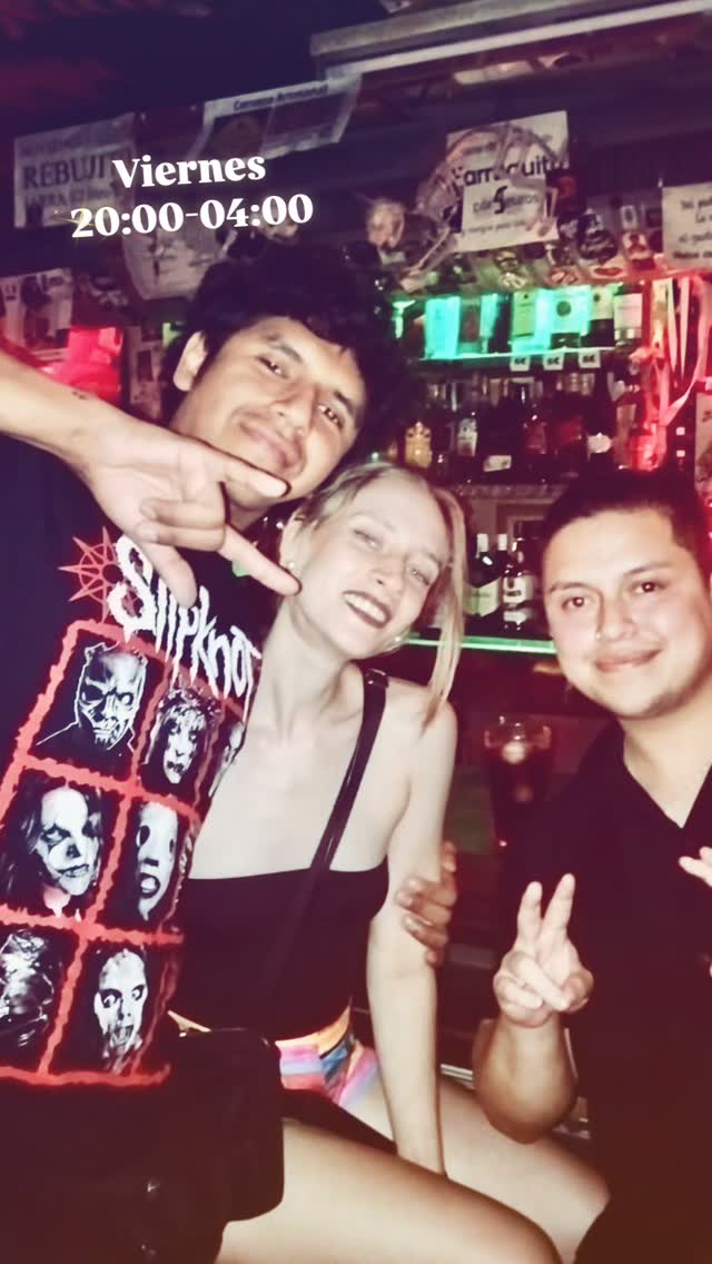 Friday night (Viernes)