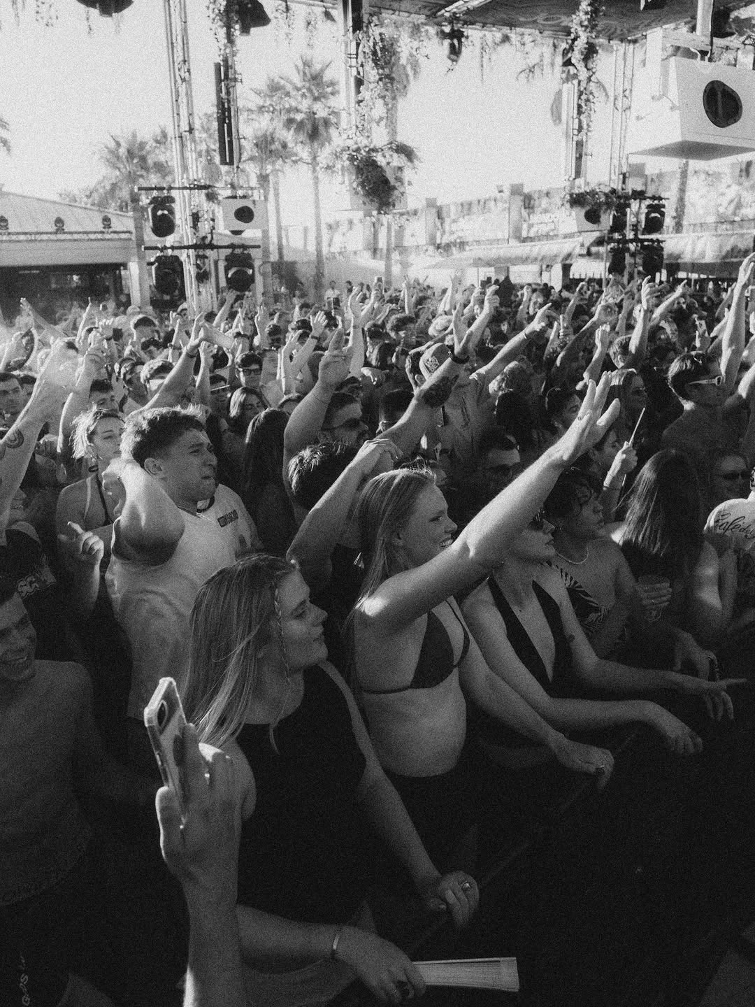 Mondo Open Air — 03.10