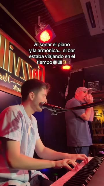 Piano bar (every Thursday)