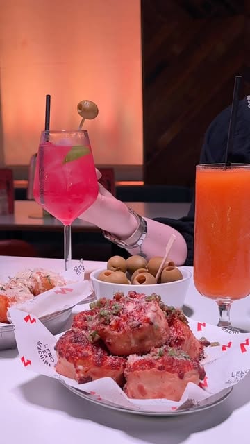 Happy Hour (Wed–Fri)