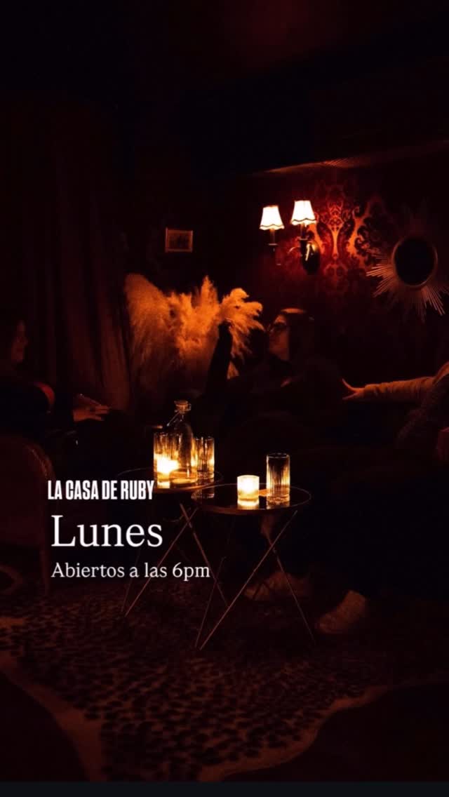 Lunes at La Casa De Ruby