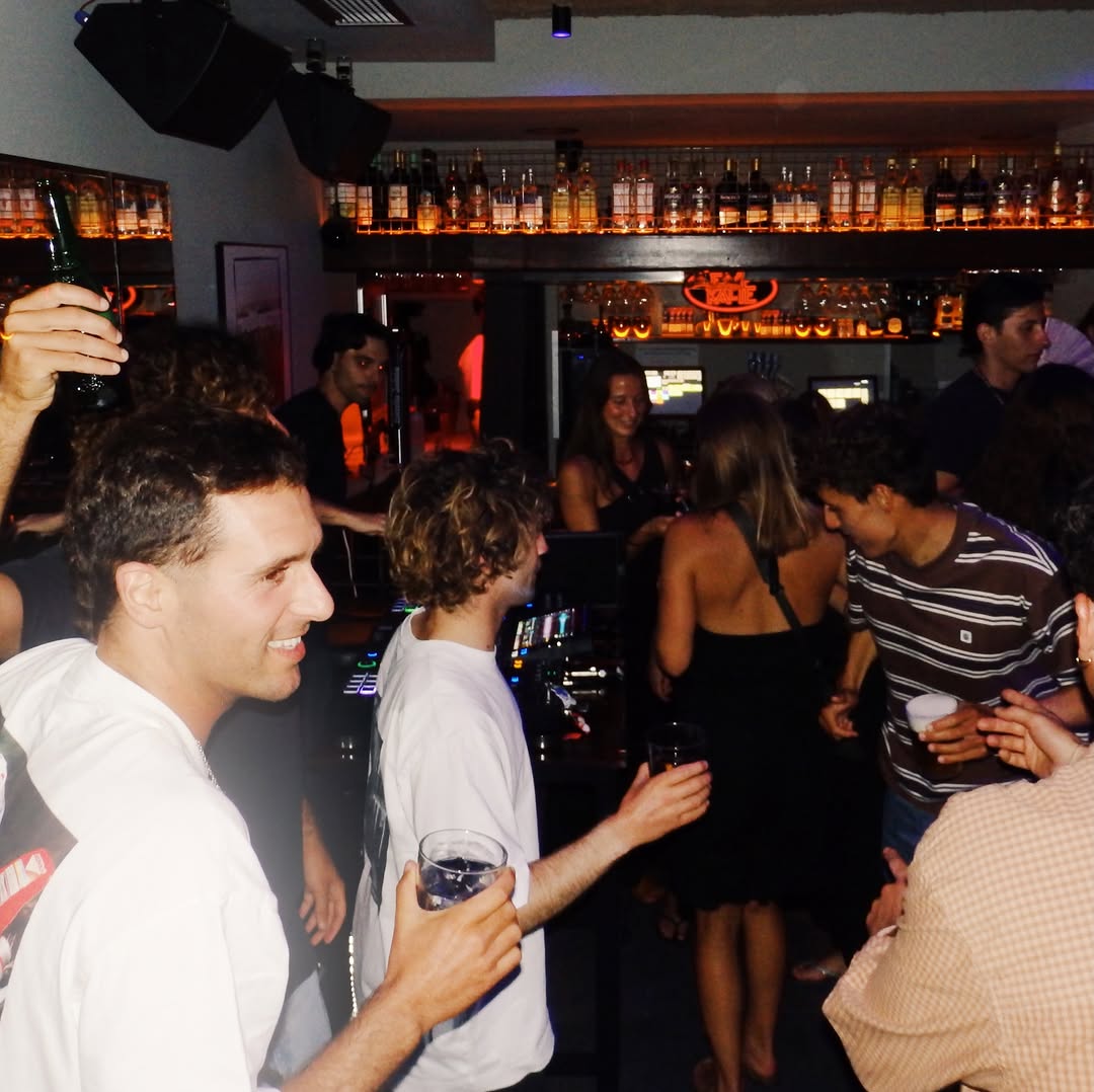 Jueves de club