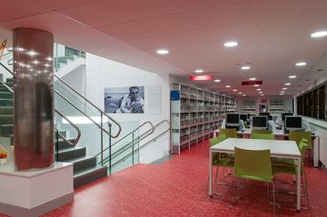 Foto de Biblioteca Pública Municipal Gabriel García Márquez (Usera)